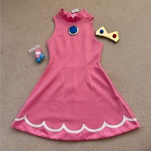 Princess Peach Costume Set